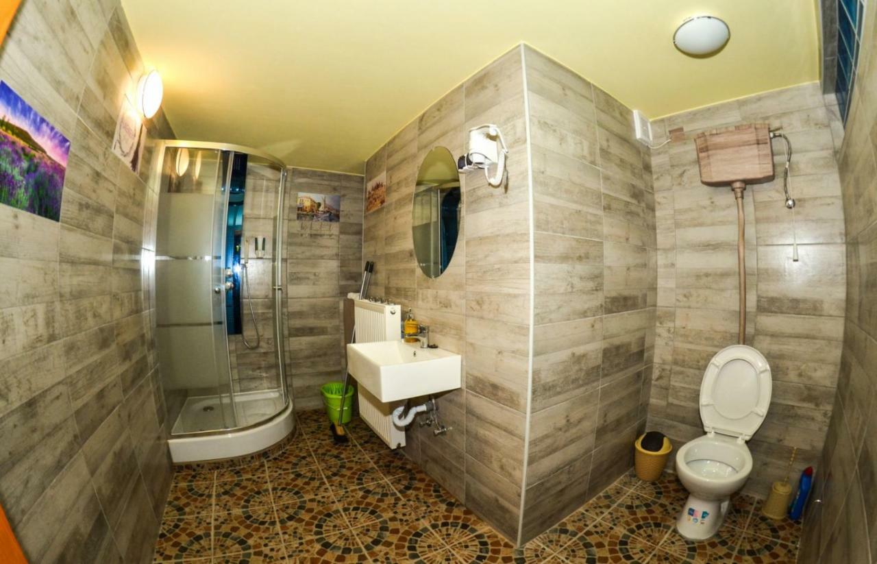 Malom Apartman Derekegyhaz Luaran gambar