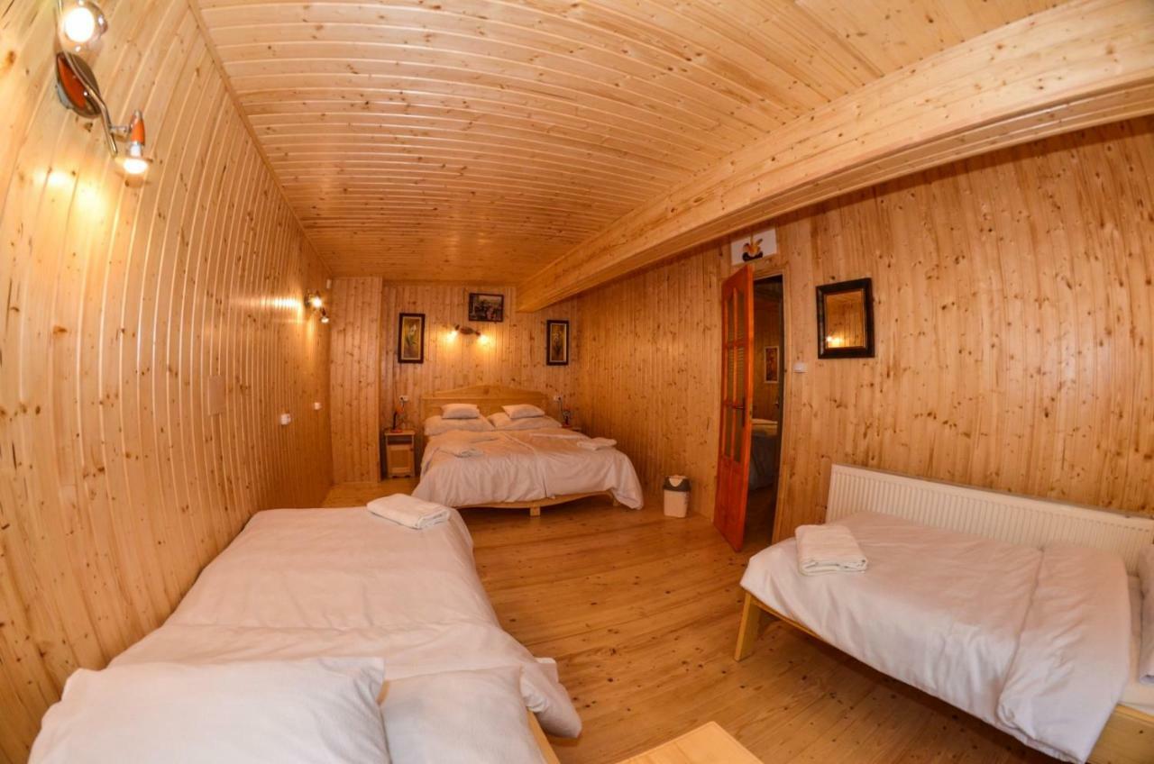 Malom Apartman Derekegyhaz Luaran gambar